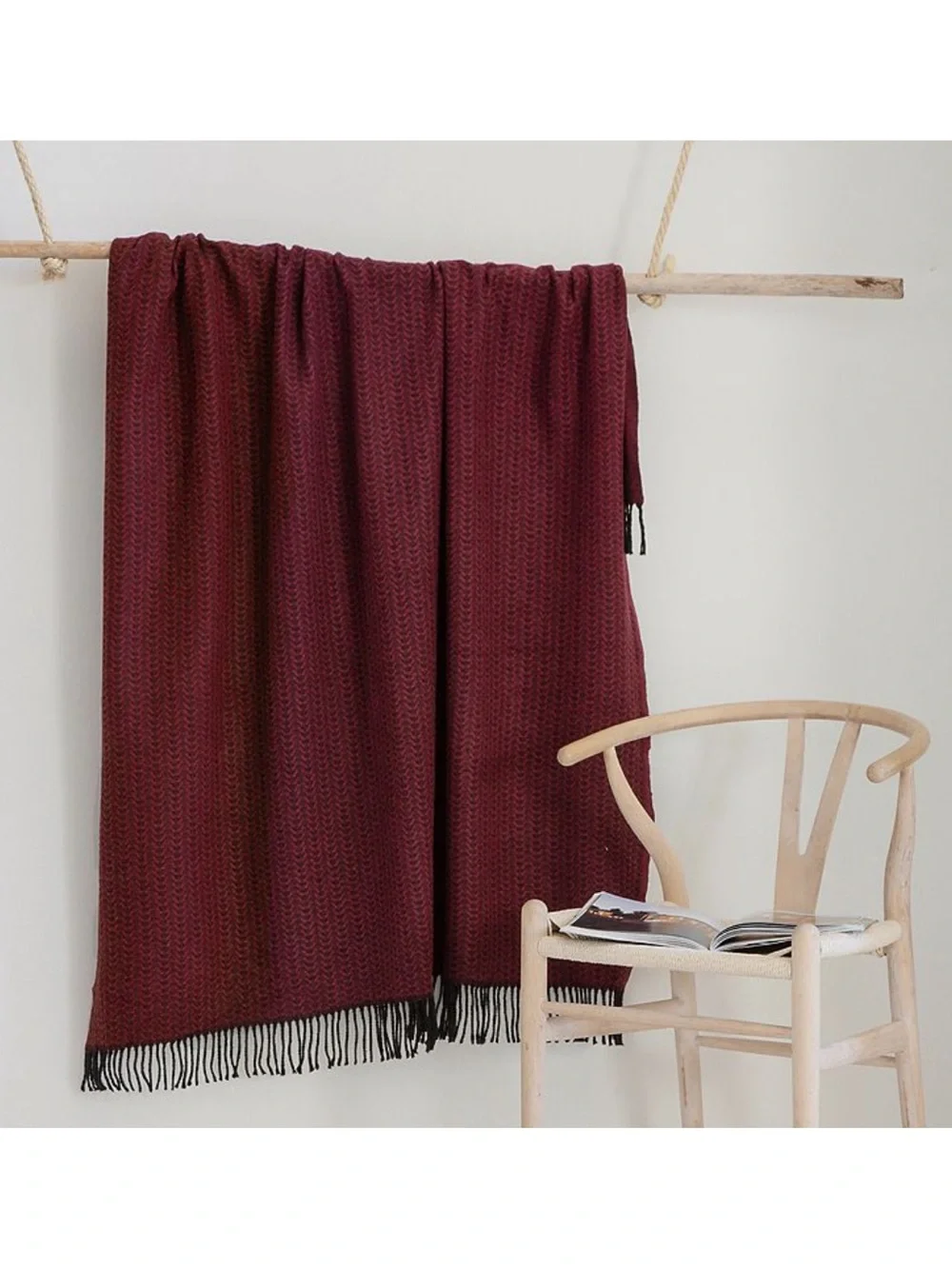 Discover Europe Made in Spain Vialman Luxury Throw Blanket NWT